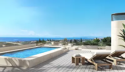 Middle Floor Apartment in Estepona