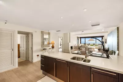 Middle Floor Apartment in Puerto Banús