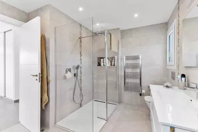 Detached Villa in Bel Air