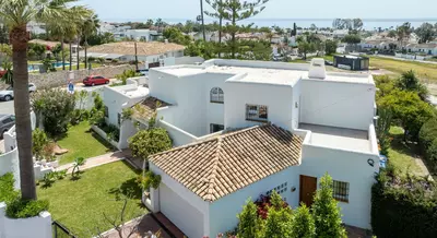 Detached Villa in Bel Air