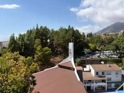 Middle Floor Apartment in Marbella