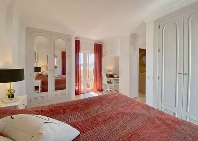 Top Floor Apartment in Marbella