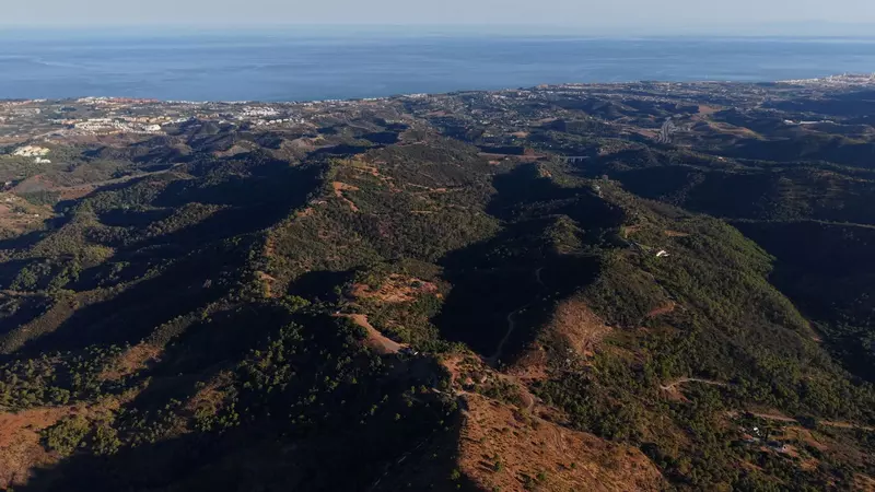 Land with Ruin in Estepona