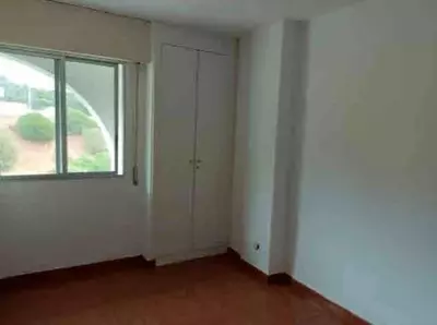 Middle Floor Apartment in Marbella