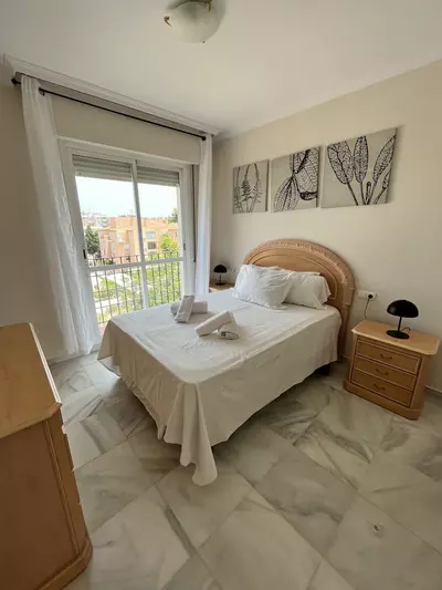 Middle Floor Apartment in Nueva Andalucía