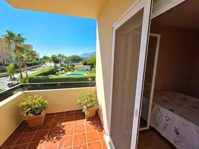 Middle Floor Apartment in Selwo