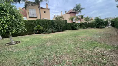 Ground Floor Apartment in Nueva Andalucía