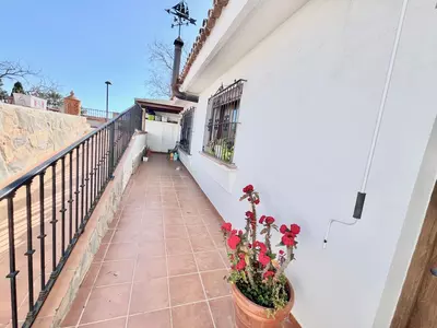 Detached Villa in Nueva Andalucía