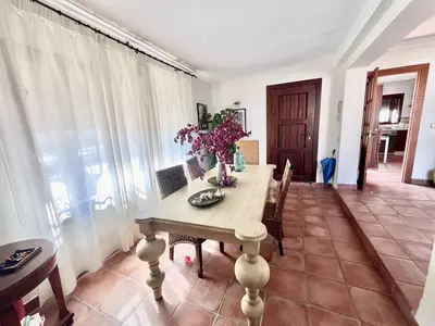 Detached Villa in Nueva Andalucía