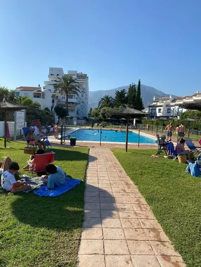 Middle Floor Apartment in Estepona