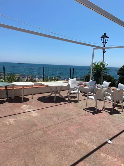 Middle Floor Apartment in Estepona