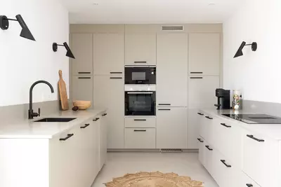 Middle Floor Apartment in Nueva Andalucía