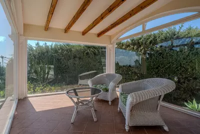 Detached Villa in El Paraiso