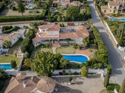 Detached Villa in El Paraiso