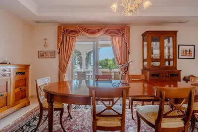 Detached Villa in El Paraiso