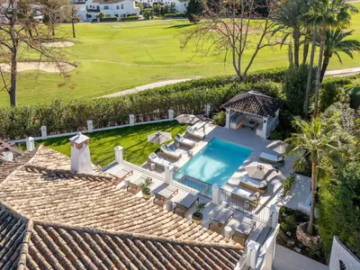 Detached Villa in Nueva Andalucía