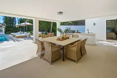 Detached Villa in Nueva Andalucía