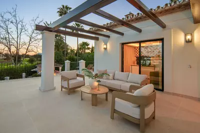 Detached Villa in Nueva Andalucía