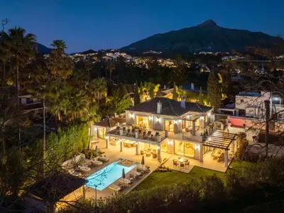 Detached Villa in Nueva Andalucía