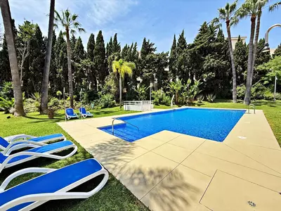 Top Floor Apartment in Puerto Banús