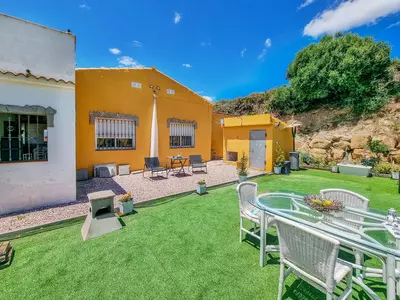Finca - Cortijo in Casares