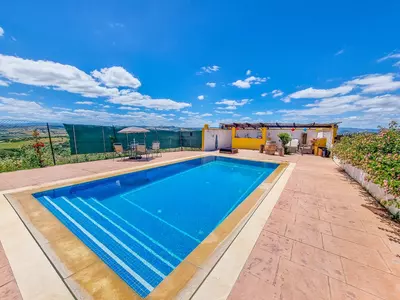 Finca - Cortijo in Casares