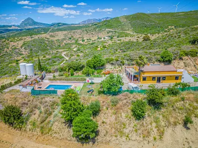 Finca - Cortijo in Casares