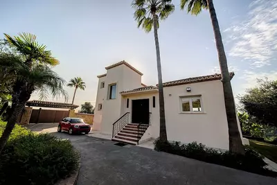 Detached Villa in Estepona