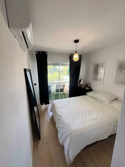 Middle Floor Apartment in Artola