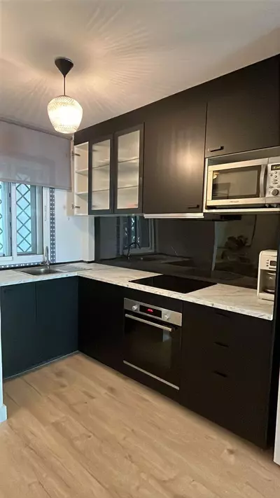 Middle Floor Apartment in Artola