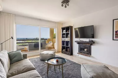 Top Floor Apartment in Selwo