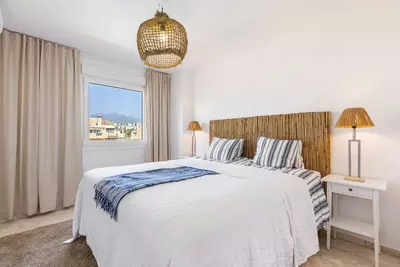 Top Floor Apartment in Selwo