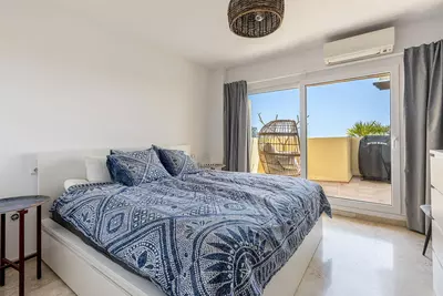 Top Floor Apartment in Selwo