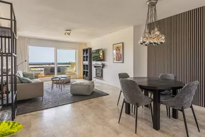 Top Floor Apartment in Selwo