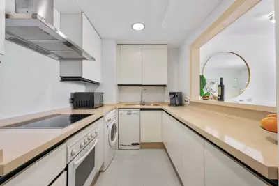 Top Floor Apartment in Puerto Banús