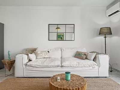 Middle Floor Apartment in Estepona