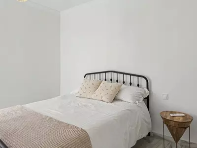 Middle Floor Apartment in Estepona