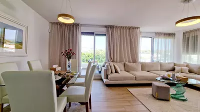Middle Floor Apartment in Nueva Andalucía