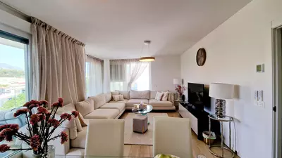 Middle Floor Apartment in Nueva Andalucía