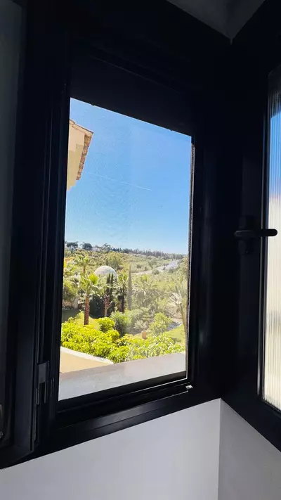 Middle Floor Apartment in Selwo