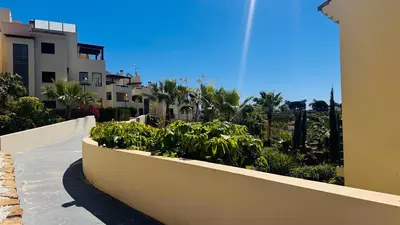Middle Floor Apartment in Selwo