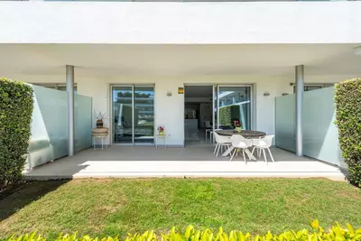 Ground Floor Apartment in Bel Air