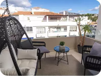Middle Floor Apartment in Nueva Andalucía