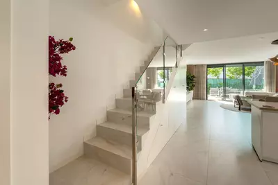 Semi-Detached House in Selwo