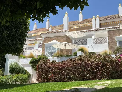 Duplex in El Paraiso