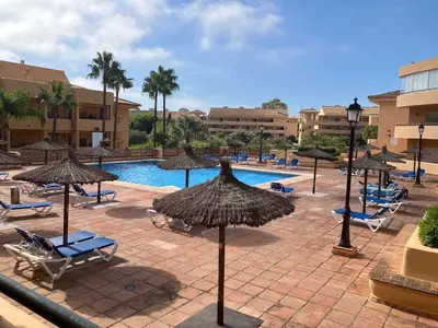 Middle Floor Apartment in Elviria