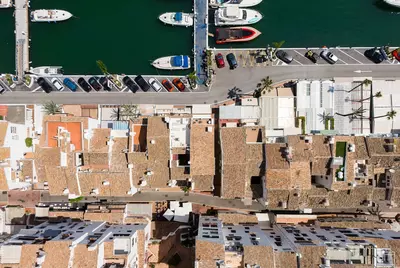 Middle Floor Apartment in Puerto Banús