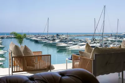 Middle Floor Apartment in Puerto Banús