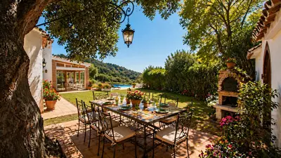 Finca - Cortijo in Casares
