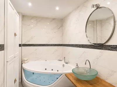 Detached Villa in Selwo